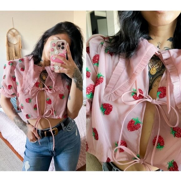 Lirika Matoshi Tops - Lirika Matoshi Strawberry Print Tulle Tie Front Collared Cropped Blouse Top